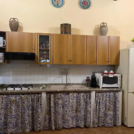 Tenuta Guardavaglia Кастельмола