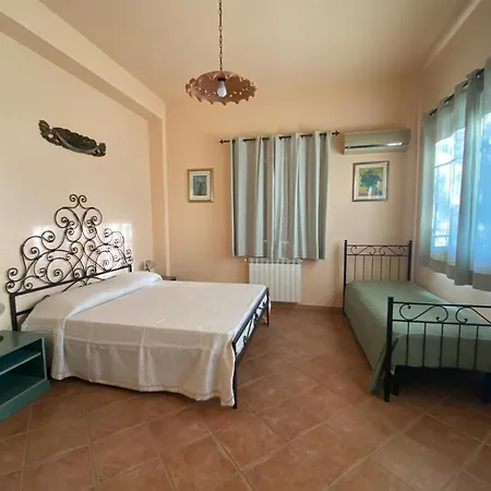 Tenuta Guardavaglia * Кастельмола